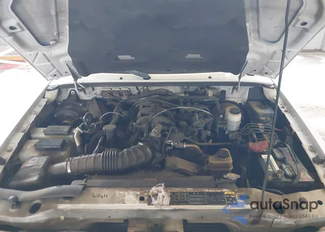 2010 Ford Ranger Sport/Xl/Xlt из США, поврежденный, VIN 1FTKR1EE2APA42249